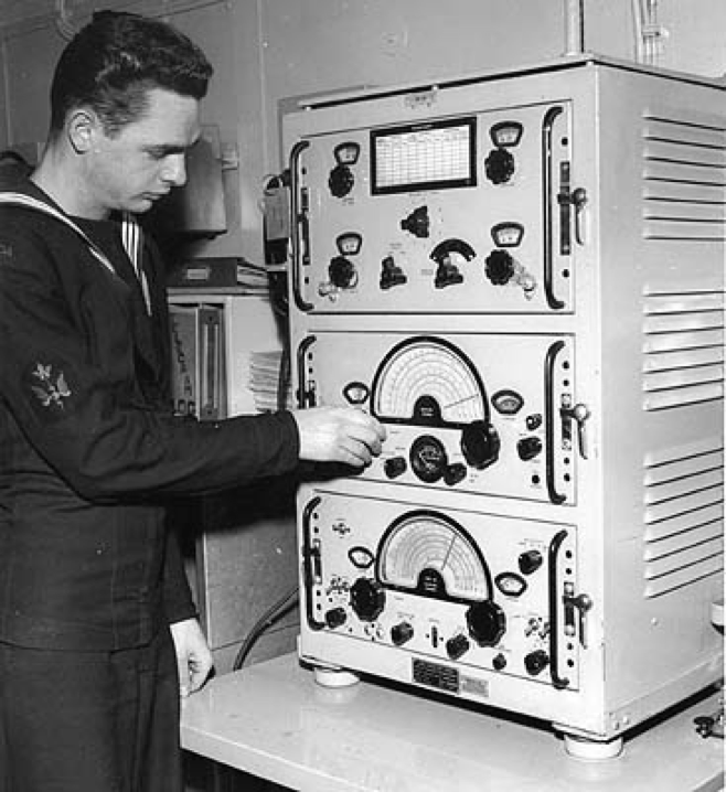 Корабельная радиостанция. СМ-11 (ТМ-11)