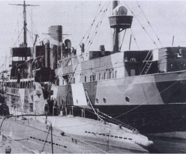 Плавбаза подводных лодок «Weichsel»
