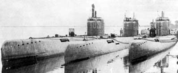 Подводные лодки «U-2502», «U-3514» и «U-2518»
