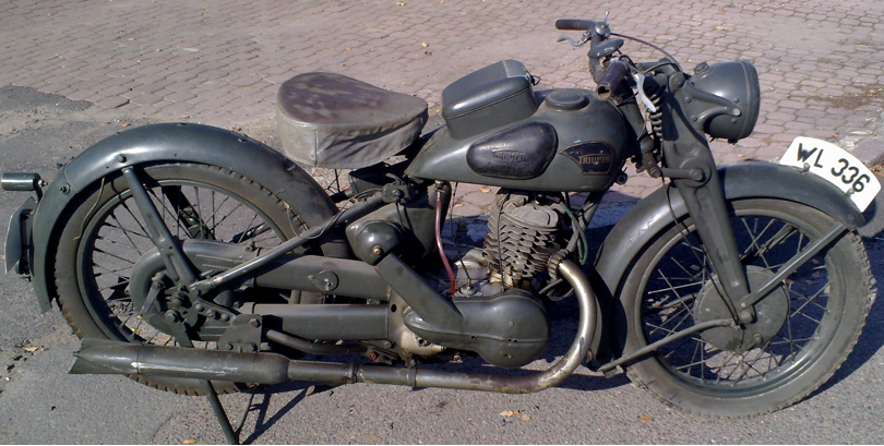 Мотоцикл Triumph BD-250-W
