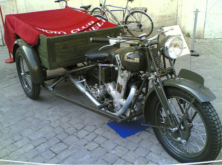 Трицикл Benelli 500-M36