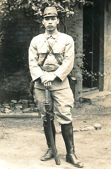 Солдат первого класса японской императорской армии Тэруо Накамура