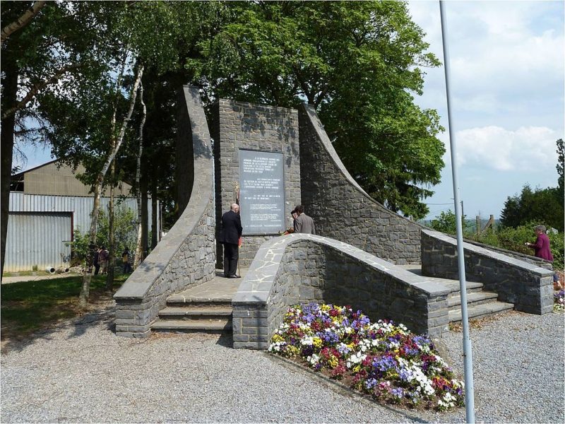 Мемориал в честь французских солдат.