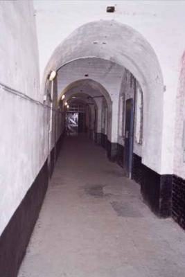 Подземные туннели форта.
