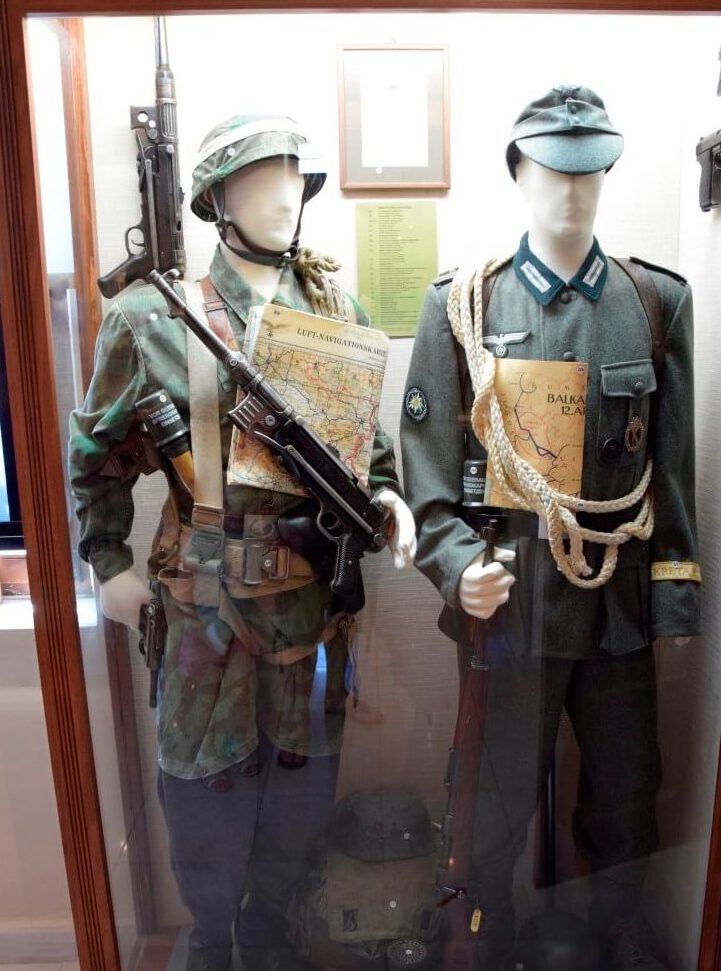 Немецкая униформа.