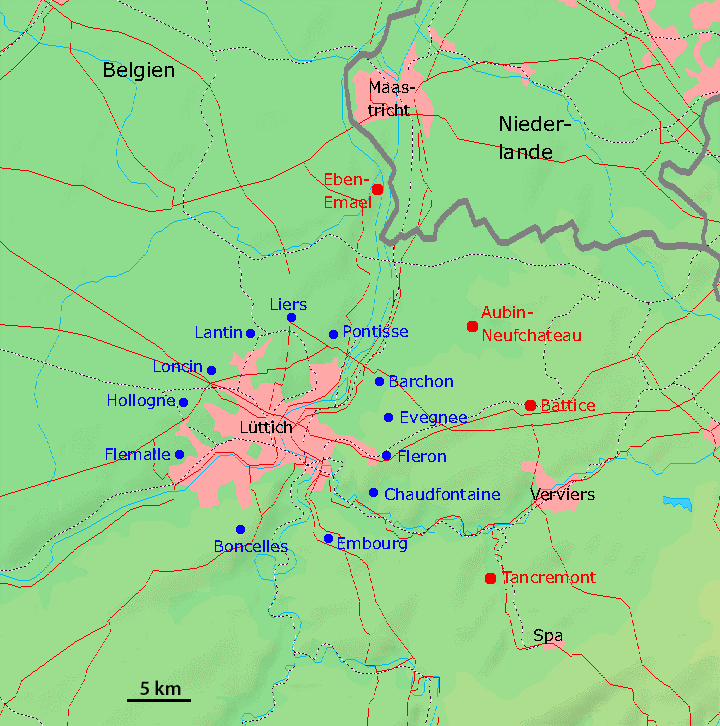 Карта укреплений Льежа. Синим цветом, обозначены форты, построенные в 1888-1891 гг. Красным - построенные в 1930-х годах.