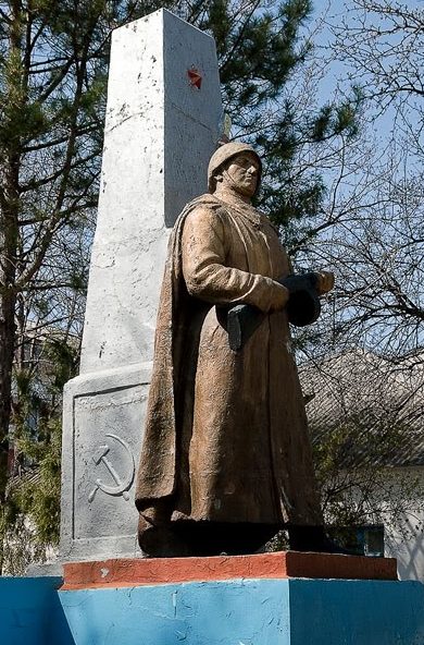 г. Оргеев. Памятник воинам, погибшим в годы войны