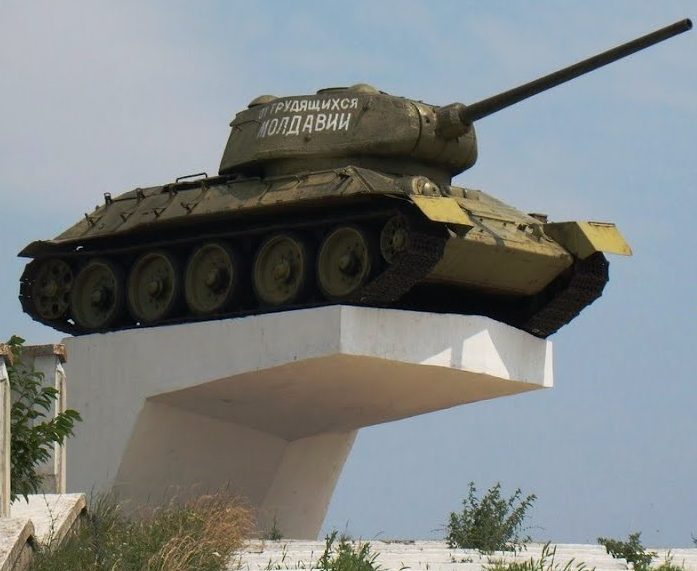 Фрагменты мемориала