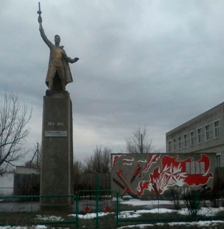 г. Семей, Озерский сельский округ. Памятник воинам, павшим в годы Великой Отечественной войны.