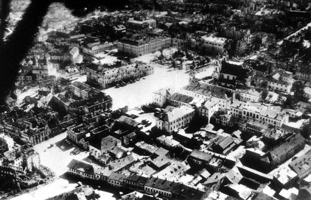 Площадь Свободы. Июнь, 1941 г.