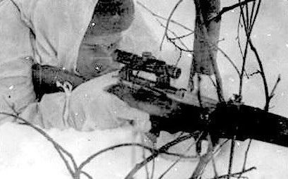 Сержант Ф.Пехов на огневой позиции. Калининский фронт. 1942 г.