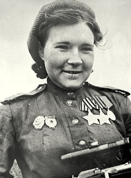 Макарова Любовь Михайловна одержала 84 победы.