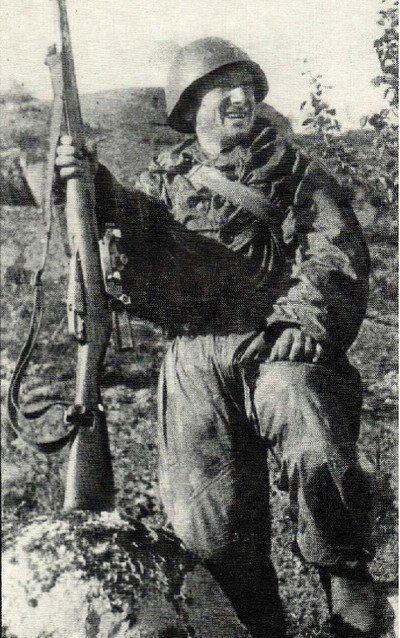 Снайпер 35-го гвардейского стрелкового полка 10-й гвардейской стрелковой дивизии – сержант С.Д.Алиев.