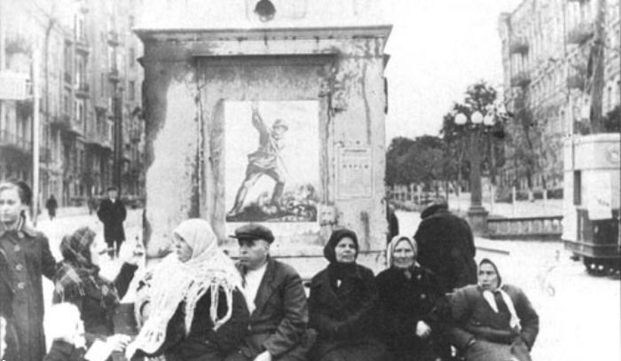 Начало бульвара Шевченко. Сентябрь 1941 г.