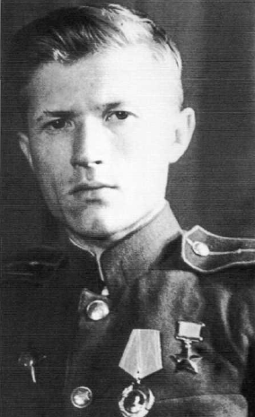 Иван Михайлович Сидоренко одержал 500 побед.