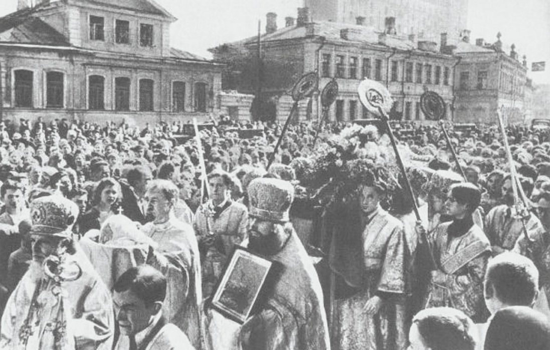 Похороны патриарха Московского и всея Руси Сергия. 18 мая 1944 г. 