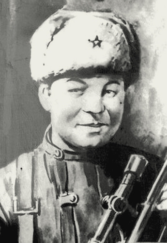 Смолячков Феодосий Артемьевич одержал 125 побед.