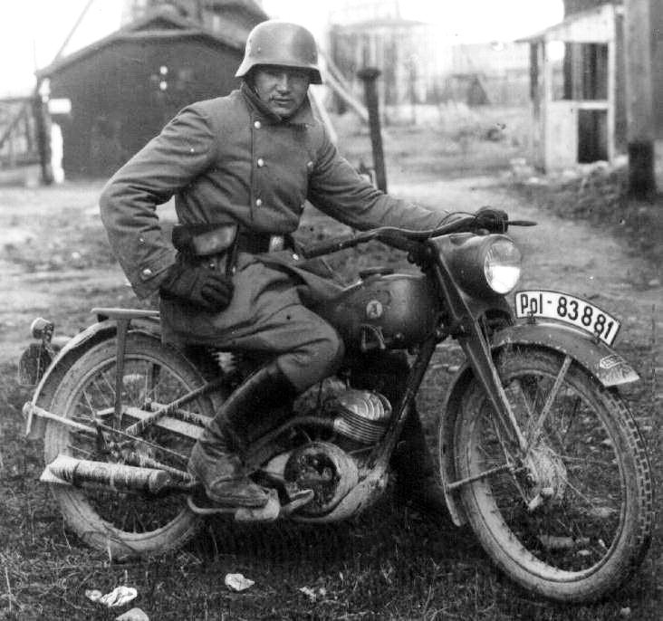 Мотоцикл DKW. Россия.1942 г.