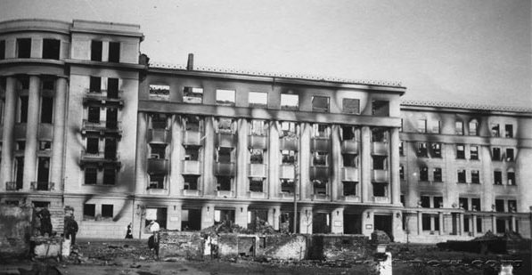 Гостиница «Беларусь», улица Кирова. Осень, 1941 г.