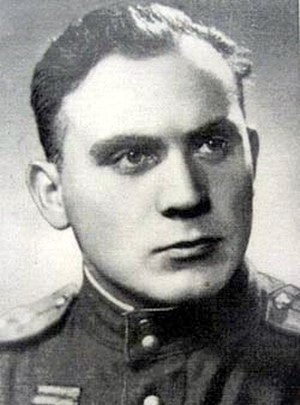 Николаев Евгений Адрианович одержал 324 победы.
