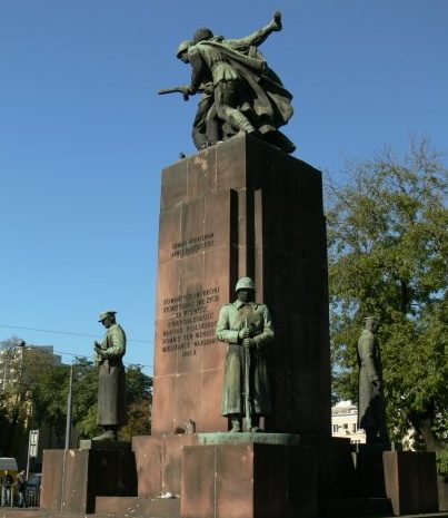 Памятник советско-польскому братству