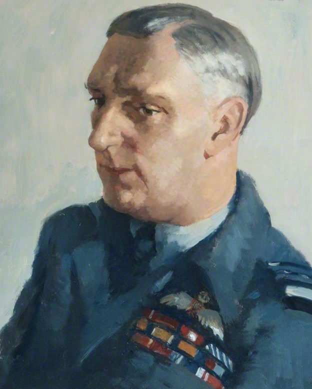 Dring William. Маршал авиации Leonard H. Slatter.