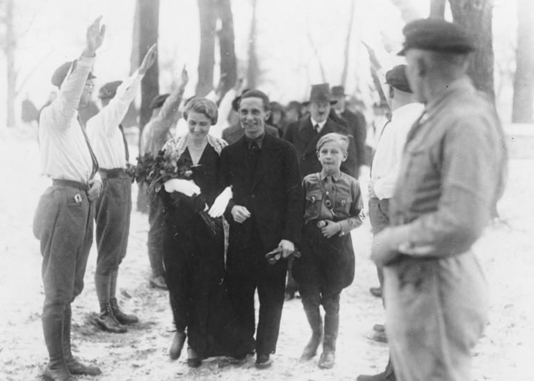 Свадьба Геббельсов в 1931 г.