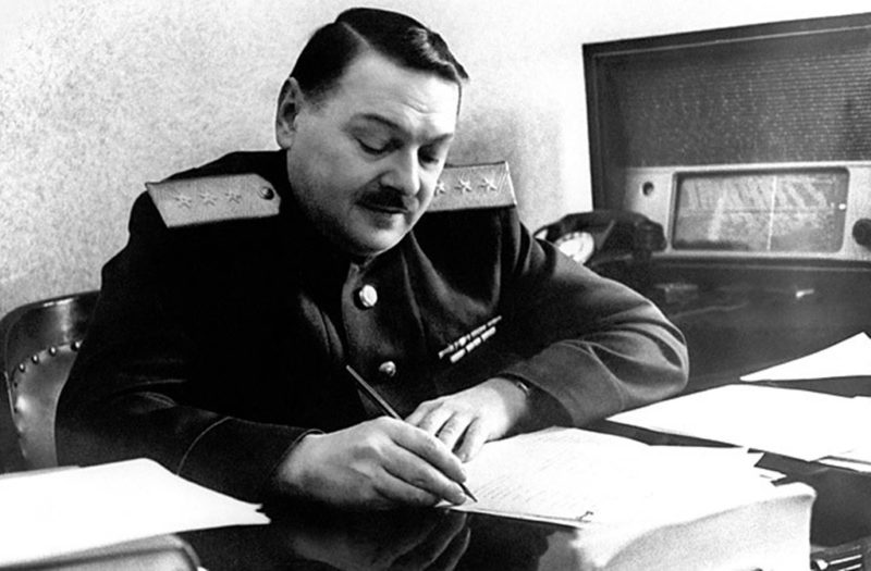 Первый секретарь Ленинградского обкома и горкома ВКП(б) А. А. Жданов. 1941 г.