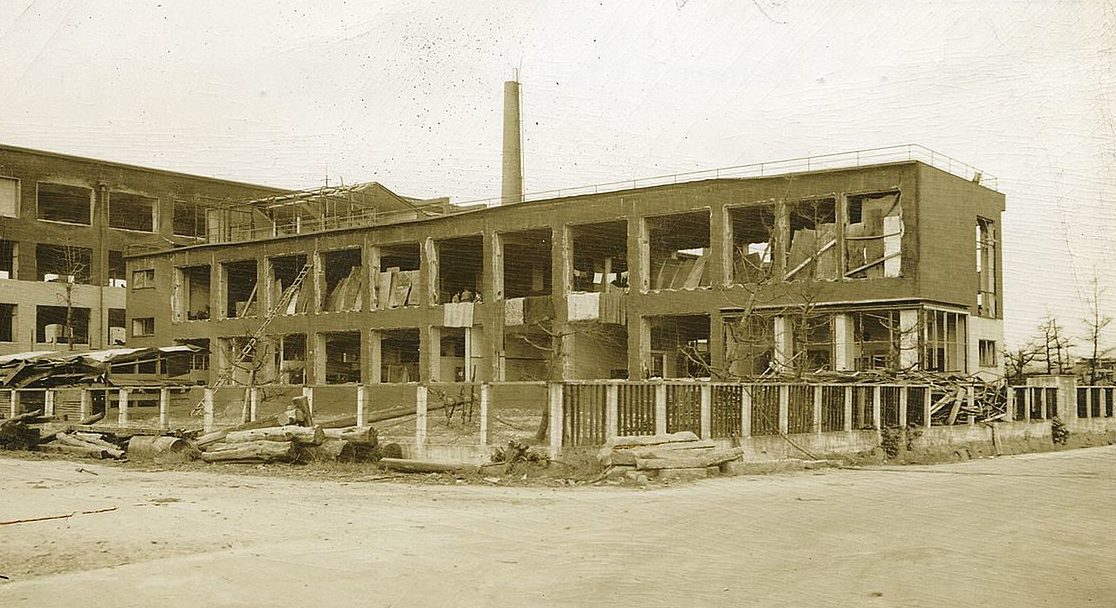 Здание больницы. Август 1945 г.