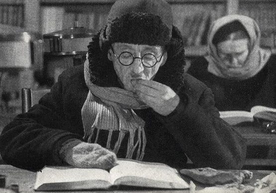 Библиотека Академии Наук. Зима 1941 г. 