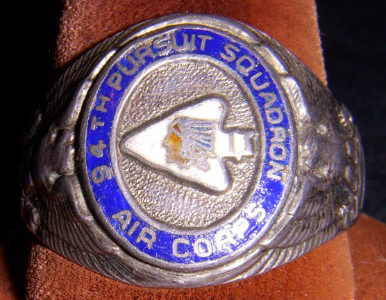 Серебряное кольцо 94-й истребительной эскадрильи.