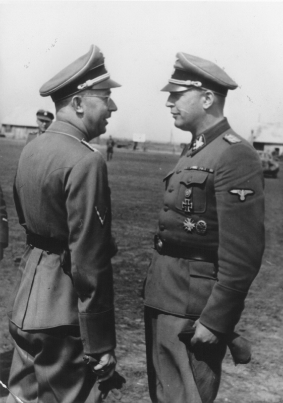 Генрих Гиммлер в дивизии СС Викинг. Украина. 1941 г.