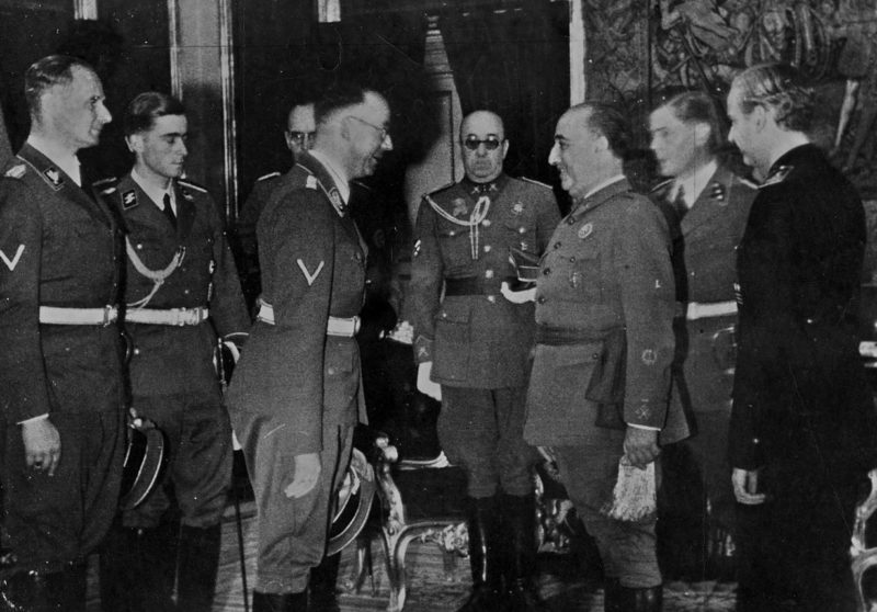 Карл Вольф во время Гиммлера в Мадриде. 1940 г.
