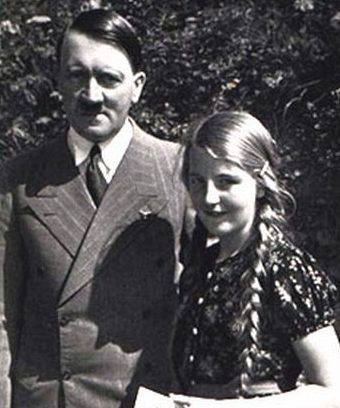 Адольф Гитлер с племянницей Гели. 1938 г.