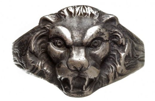 Кольца офицеров Кригсмарине, выполненные из серебра 835-ой пробы с изображением головы льва.