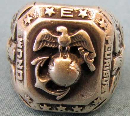 Кольца военнослужащих морской пехоты.
