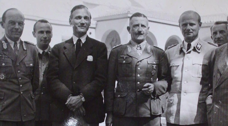 Карл Вольф после капитуляции немецких войск в Италии. 1945 г.
