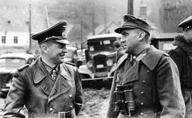 Фриц Байерлейн и генерал танковых войск Вальтер Крюгер. 1944 г.