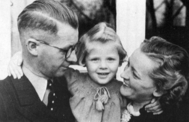 Йозеф Тербовен с семьей. 1939 г.