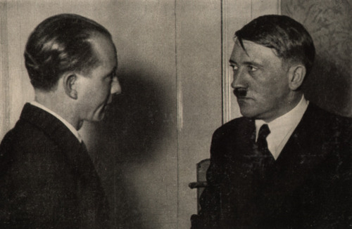 Отто Дитрих и Адольф Гитлер. 1935 г.