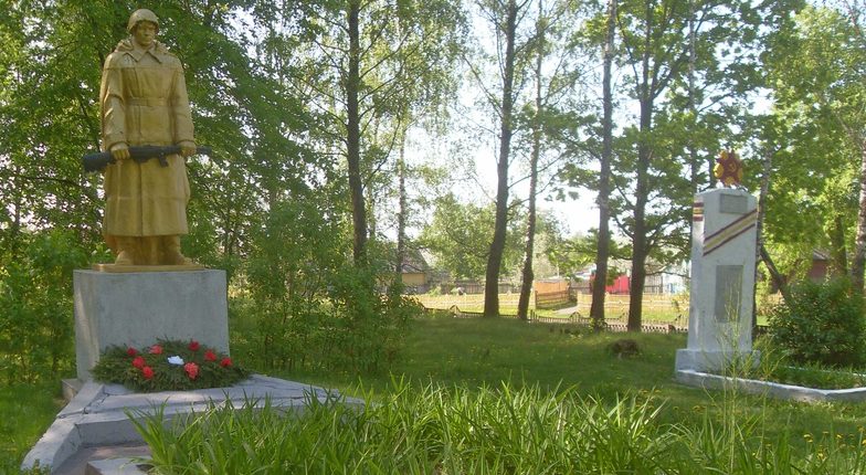 д. Следюки Быховского р-на. Памятник воинам, погибшим в годы войны.