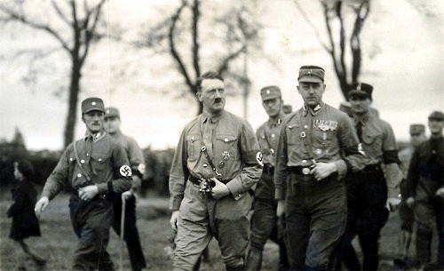 Виктор Лютце в свите Гитлера. 1939 г.