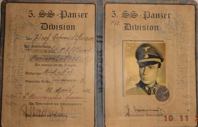 Удостоверения военнослужащих бронетанковых войск СС.