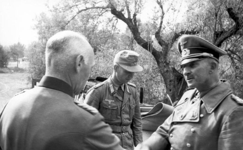 Ганс Юрген Арним и генерал Густав Фон Ваерст. 1943 г.