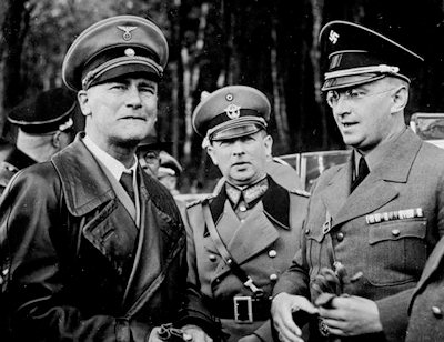 Людвиг Бек, Вильгельм Фрик и Конрад Хенлин. 1938 г. 