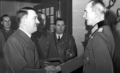 Федор фон Бок и Адольф Гитлер. 1940 г.