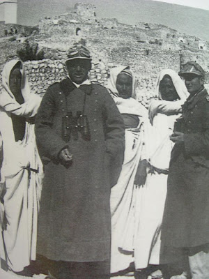 Фриц Байерлейн с офицерами. Северная Африка. 1942 г.