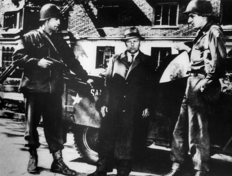 Фриц Заукель во время ареста. 1945 г.