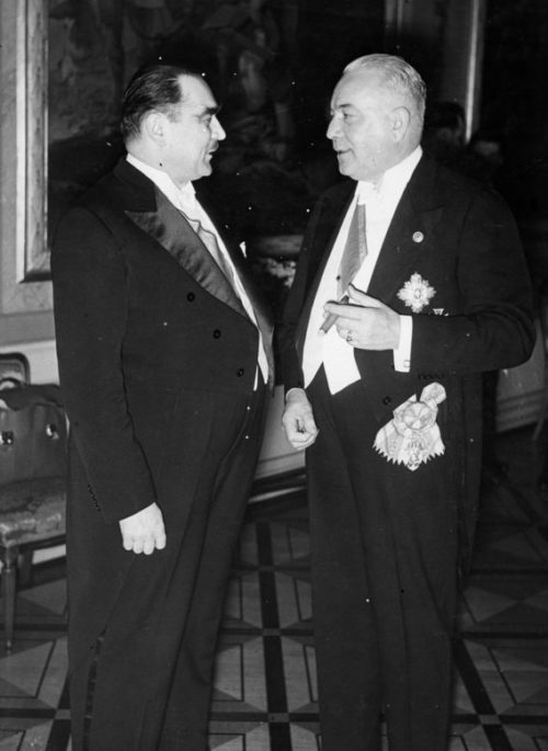Константин Нейрат и Милан Стоядинович. 1938 г.