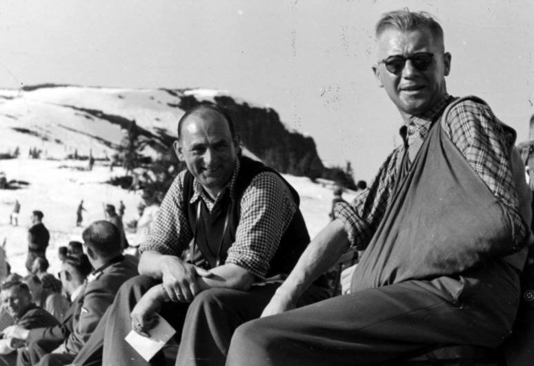 Йозеф Тербовен и Курт Далюге на базе горных егерей.1942 г.